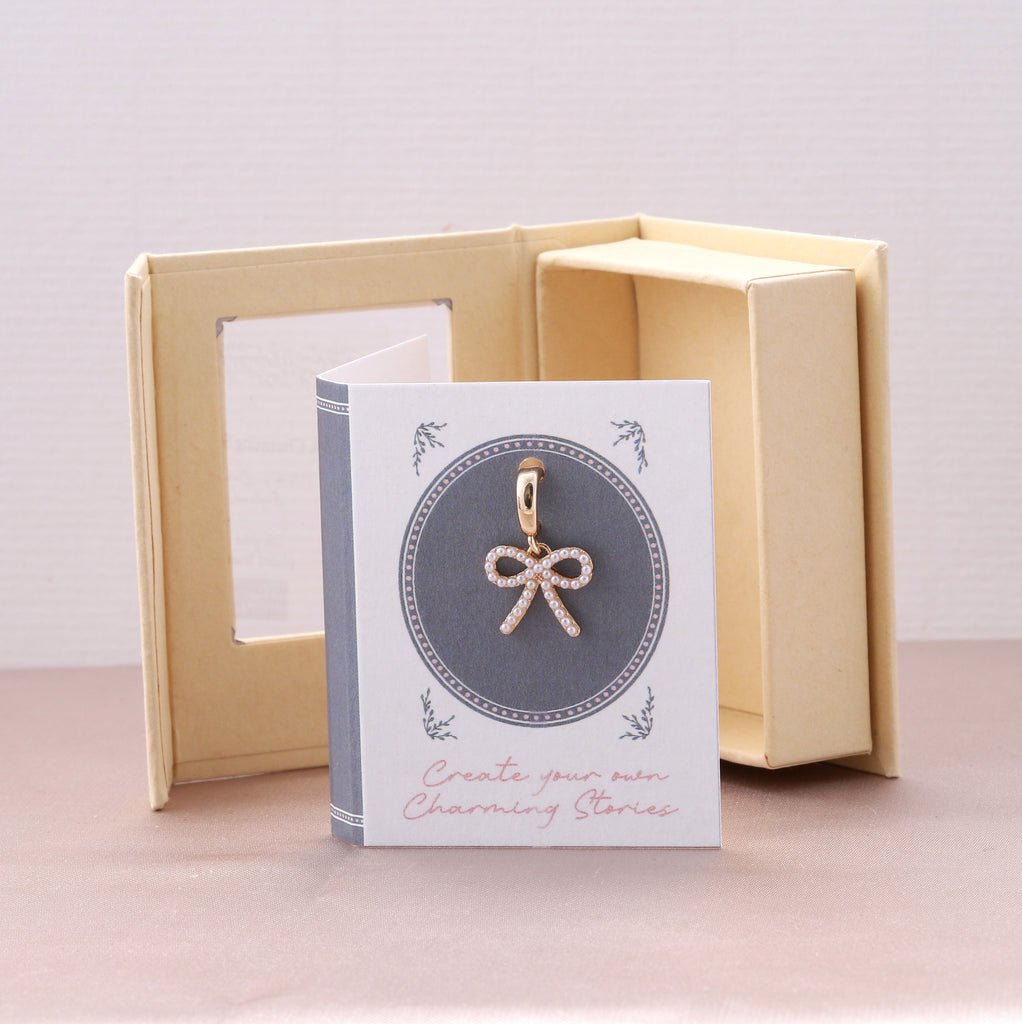 charm 16 - sterling silver-NuNu jewellery