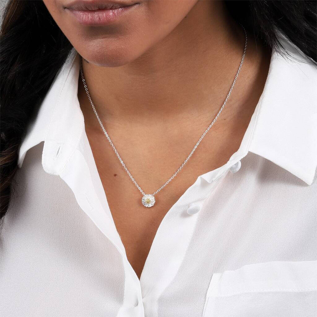 Sterling Silver Single Daisy Necklace - sterling silver-NuNu jewellery